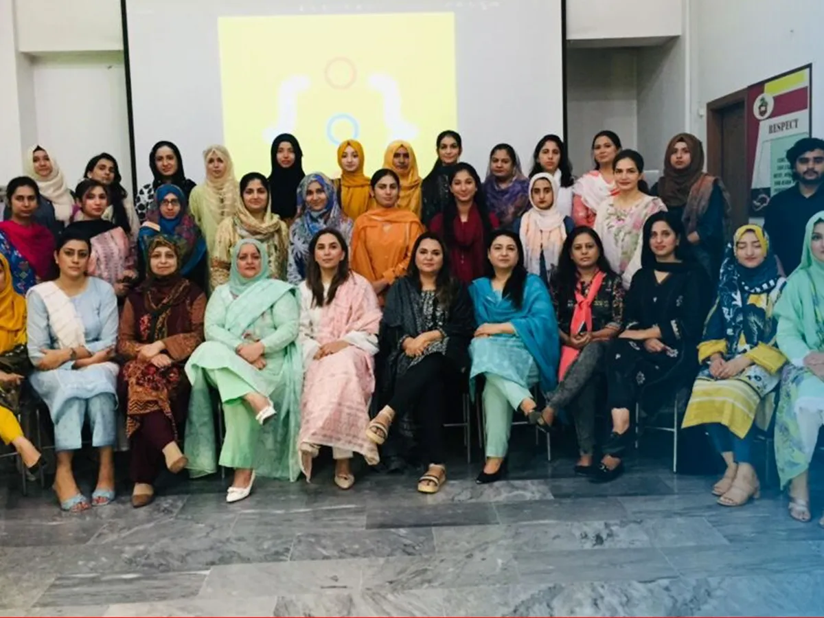 Teachers with the Technoknowledge team at a training session